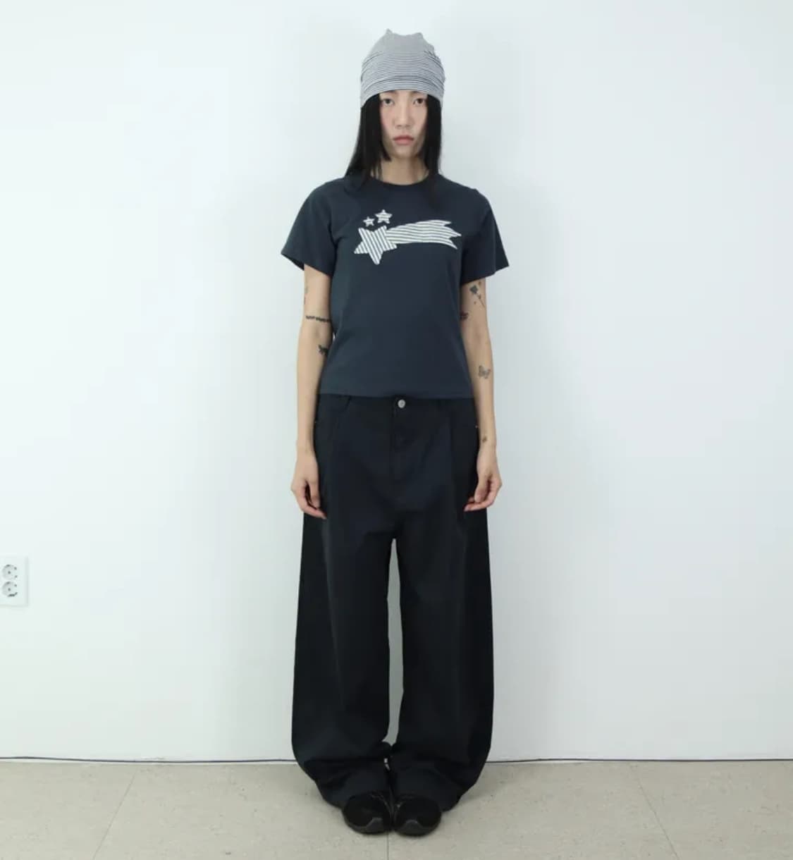 Star Patch Short-sleeved T-shirt (navy) 상품이미지3