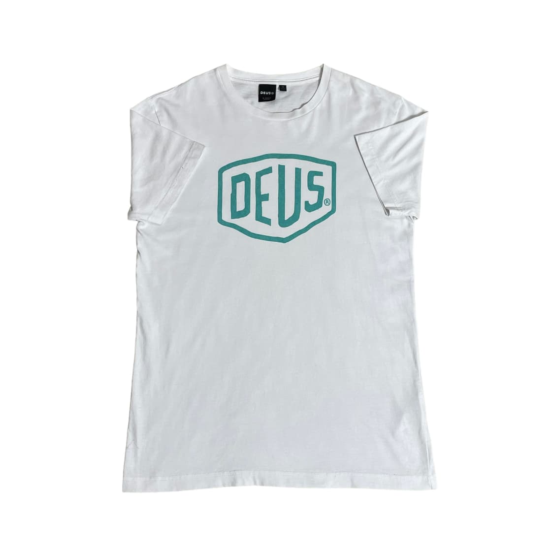  (S) 데우스 엑스 마키나 빅로고 라운드 반팔티 상품이미지2