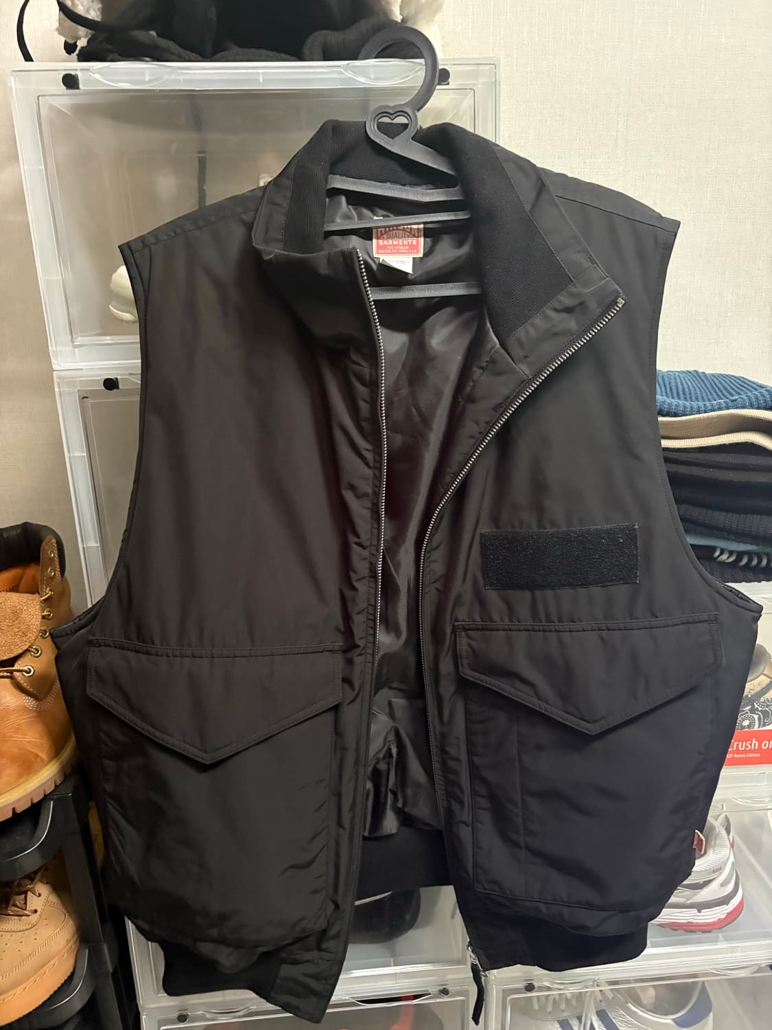 [M] 힌슨 Hinson 패딩 베스트 블랙 상품이미지1