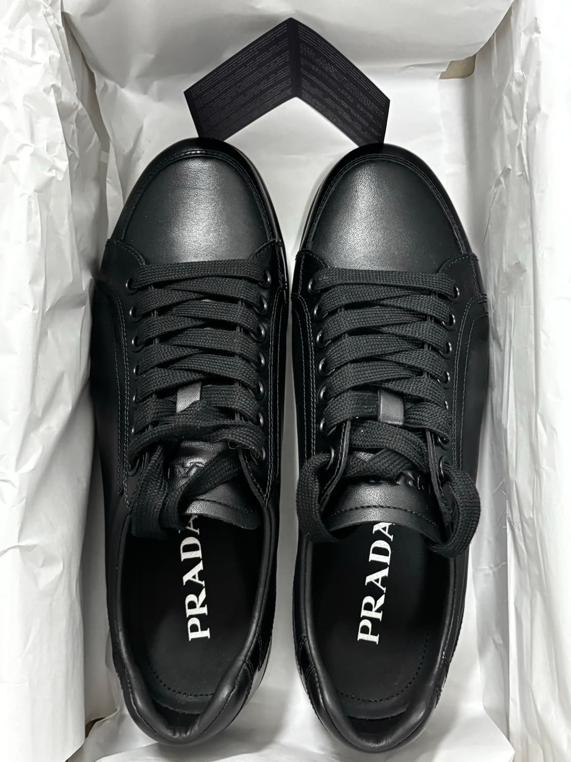 프라다 스니커즈 상품이미지3