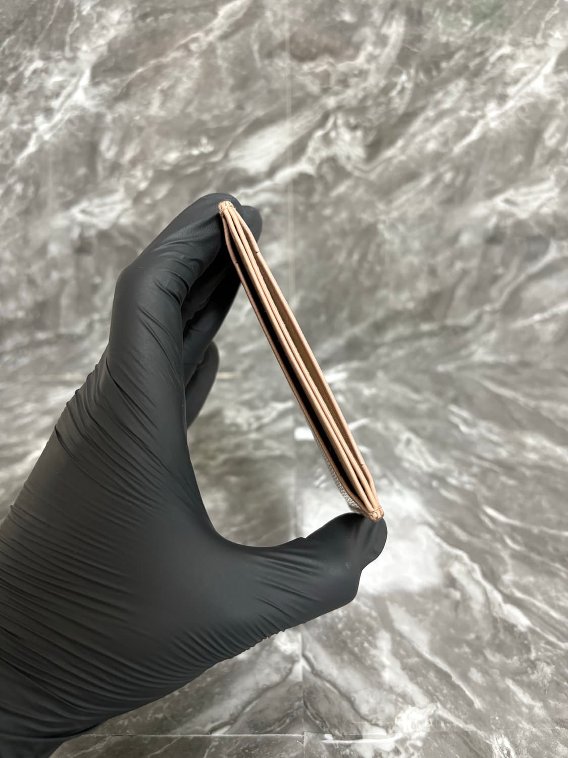 프라다 금장 메탈로고 카드지갑 상품이미지6