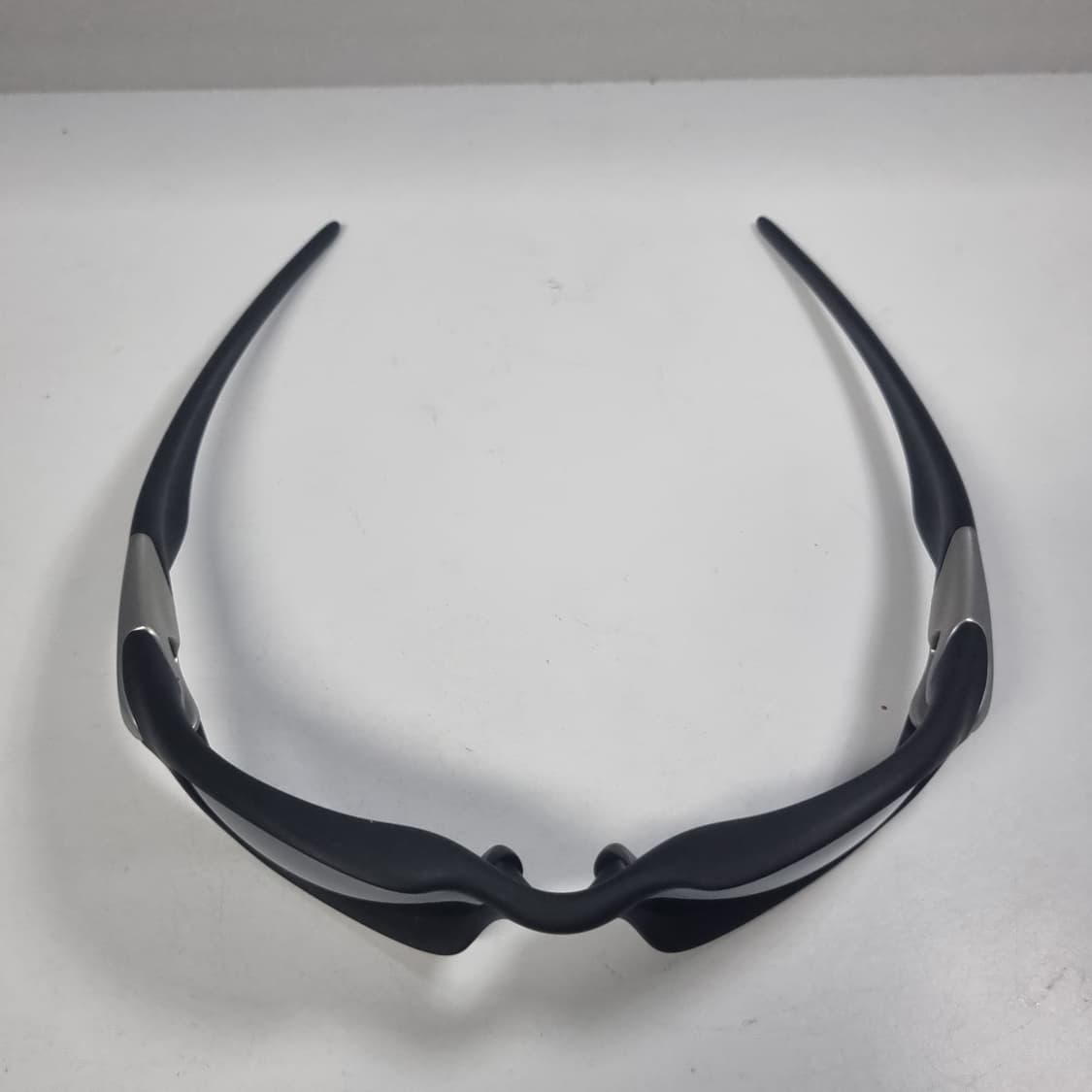 오클리 밸브 1.0 매트블랙 미사용 상품이미지8