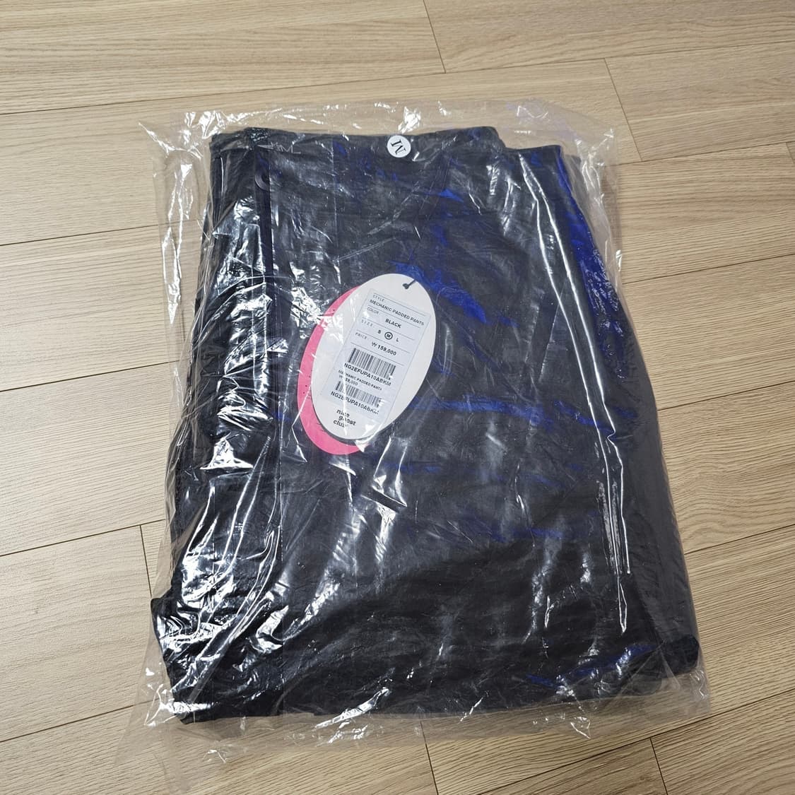 M 새제품) 나이스고스트클럽 메카닉 패디드 패딩 팬츠 방한 바지 블랙 상품이미지5