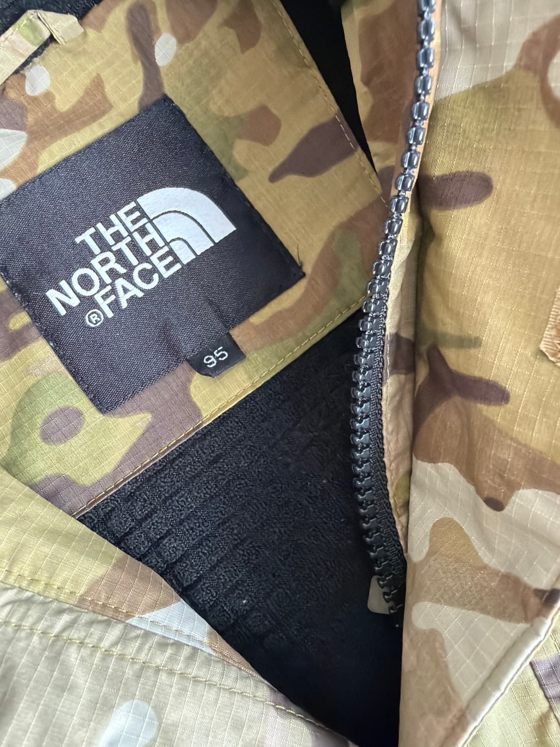 노스페이스 카모 자켓 95사이즈 상품이미지5