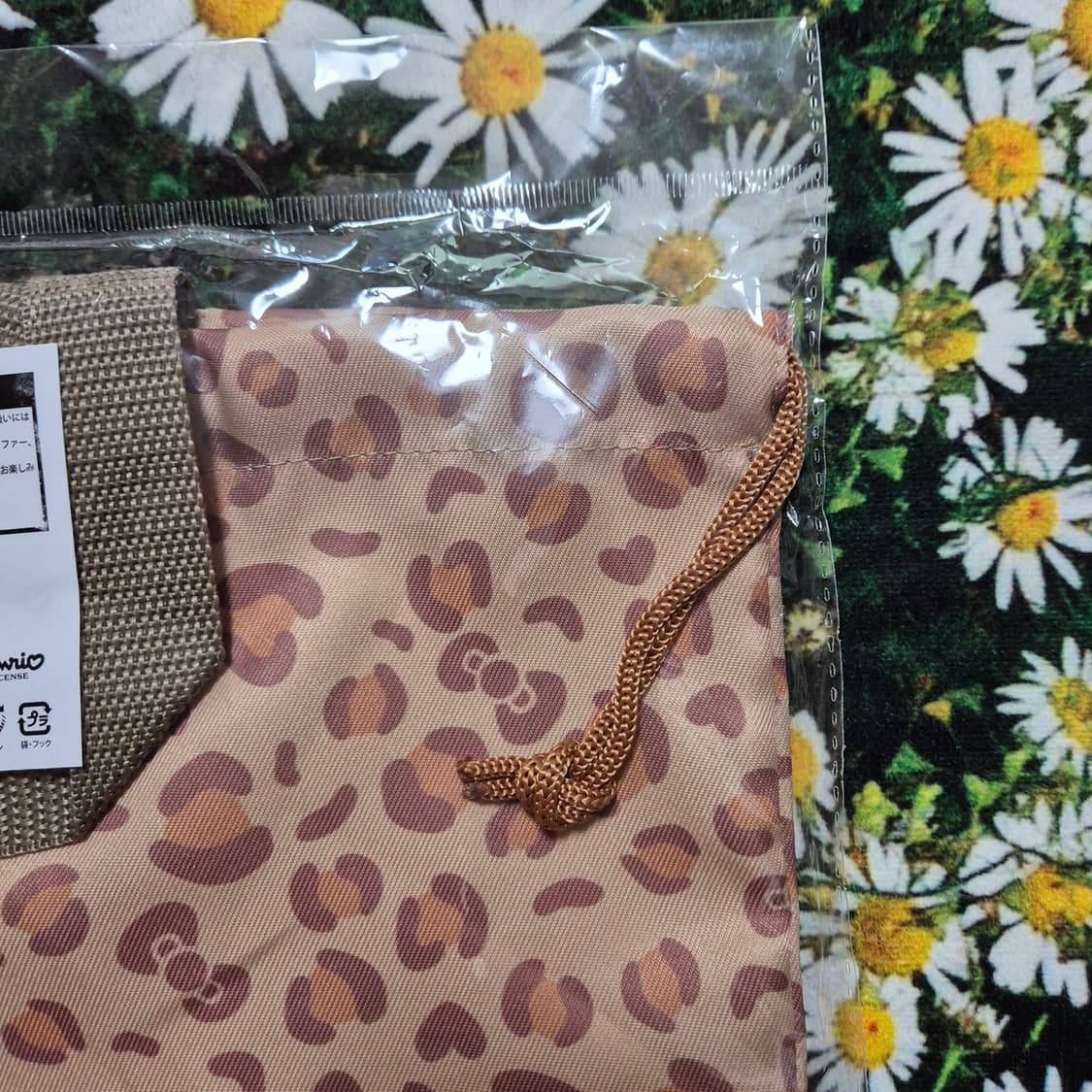 Hello kitty 헬로키티 태닝키티 호피 가방 토트백 새상품 상품이미지5