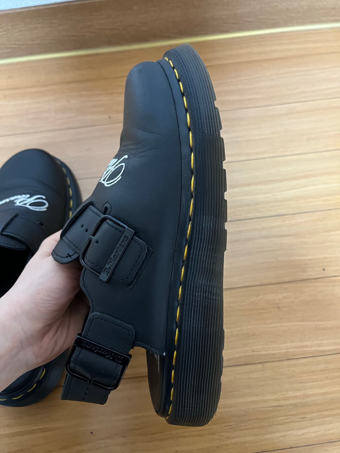 닥터마틴x플레져스 조지 240 상품이미지3