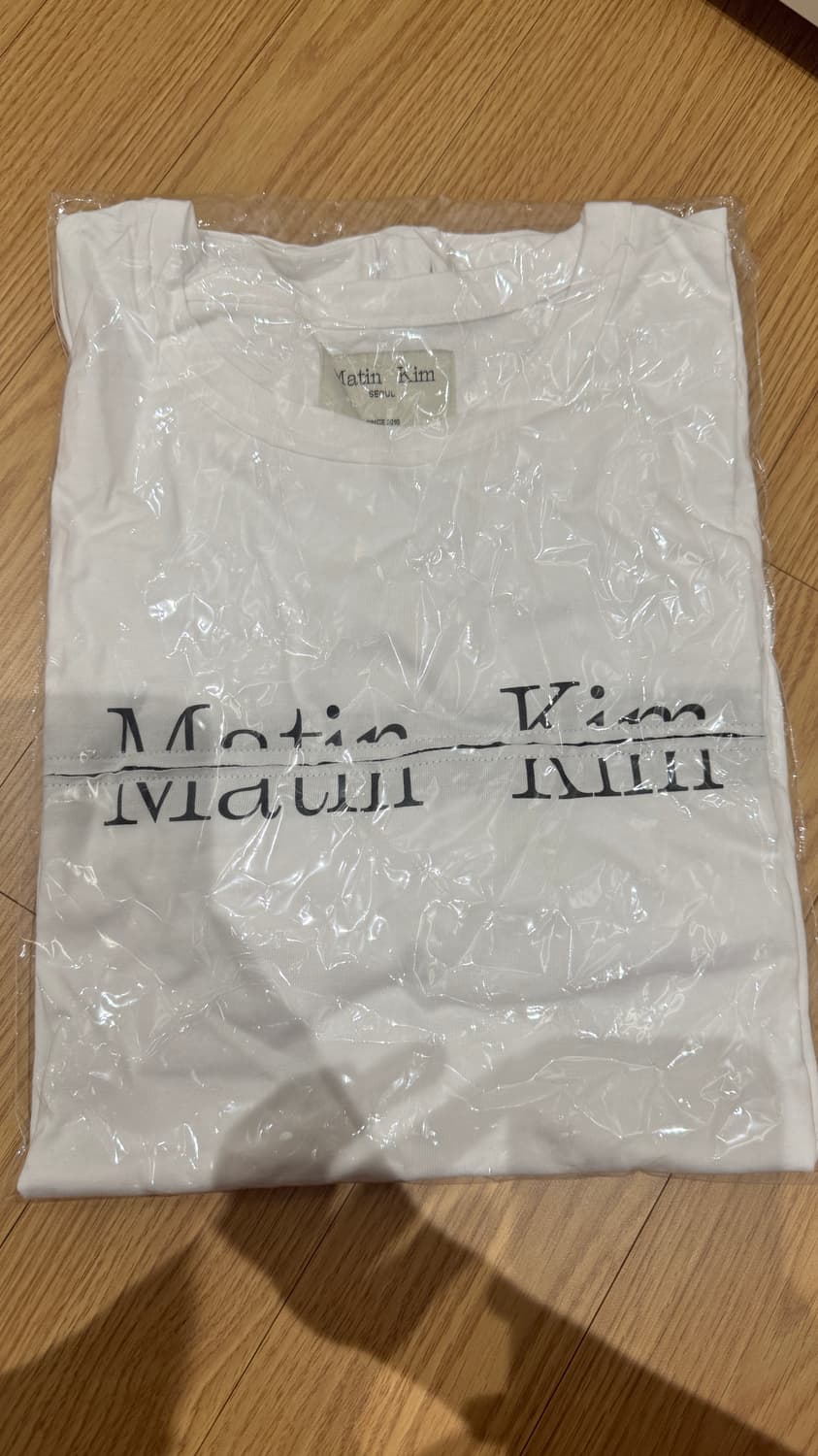 마땡킴 로고 커티드 레이어드 탑 화이트 상품이미지1