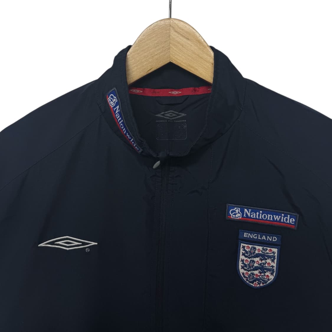 엄브로 잉글랜드 아노락바람막이집업 상품이미지2