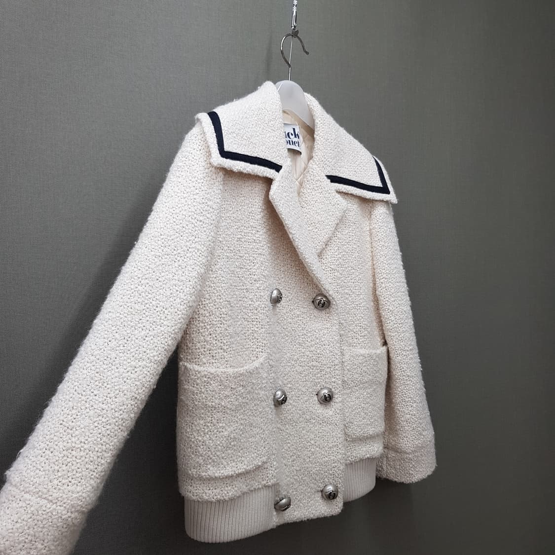 럭키슈에뜨 2023 부클 더블 자켓 36사이즈 상품이미지3