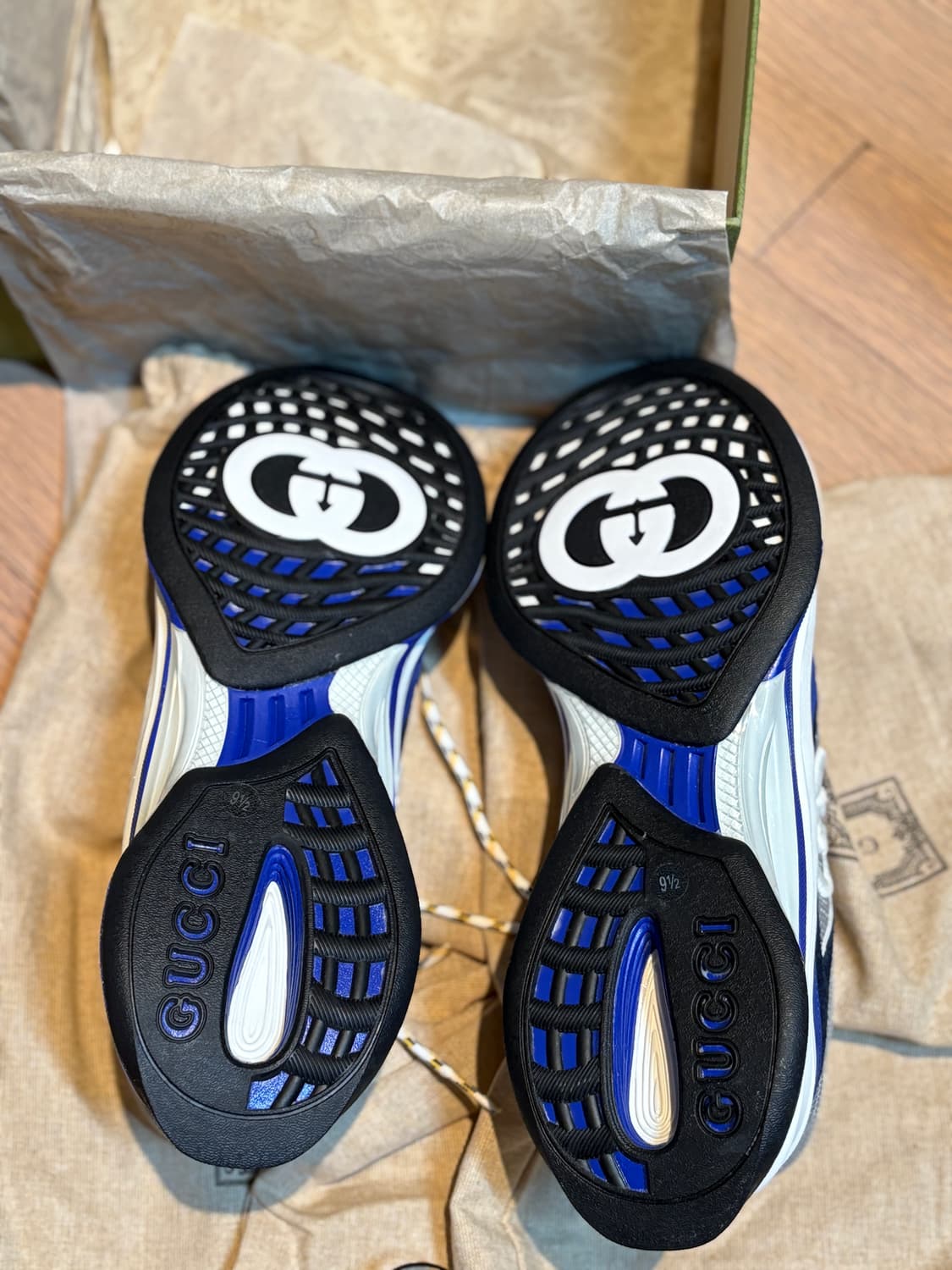 구찌(Gucci) 런(Run) 블루 스니커즈 UK9.5 상품이미지7