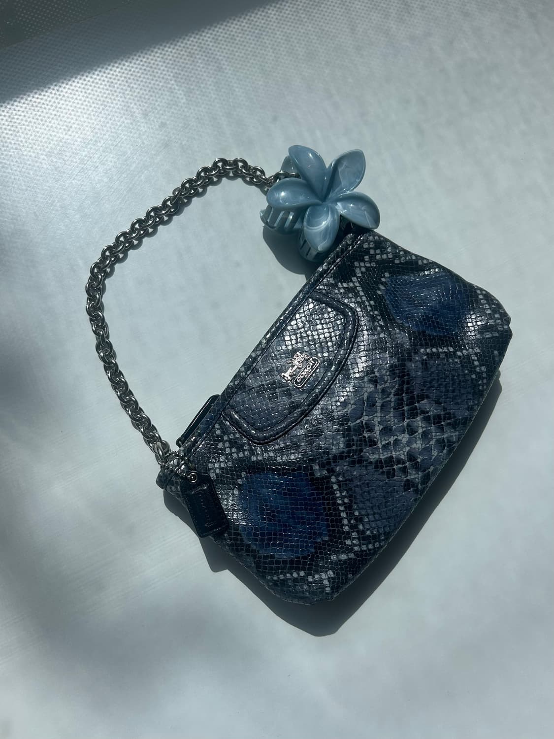 New신상‼️)) 코치 스네이크 체인 미니백 상품이미지1