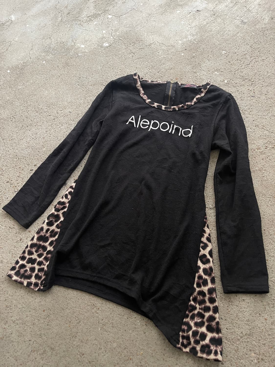 leopard back zip up sleeve t 상품이미지6