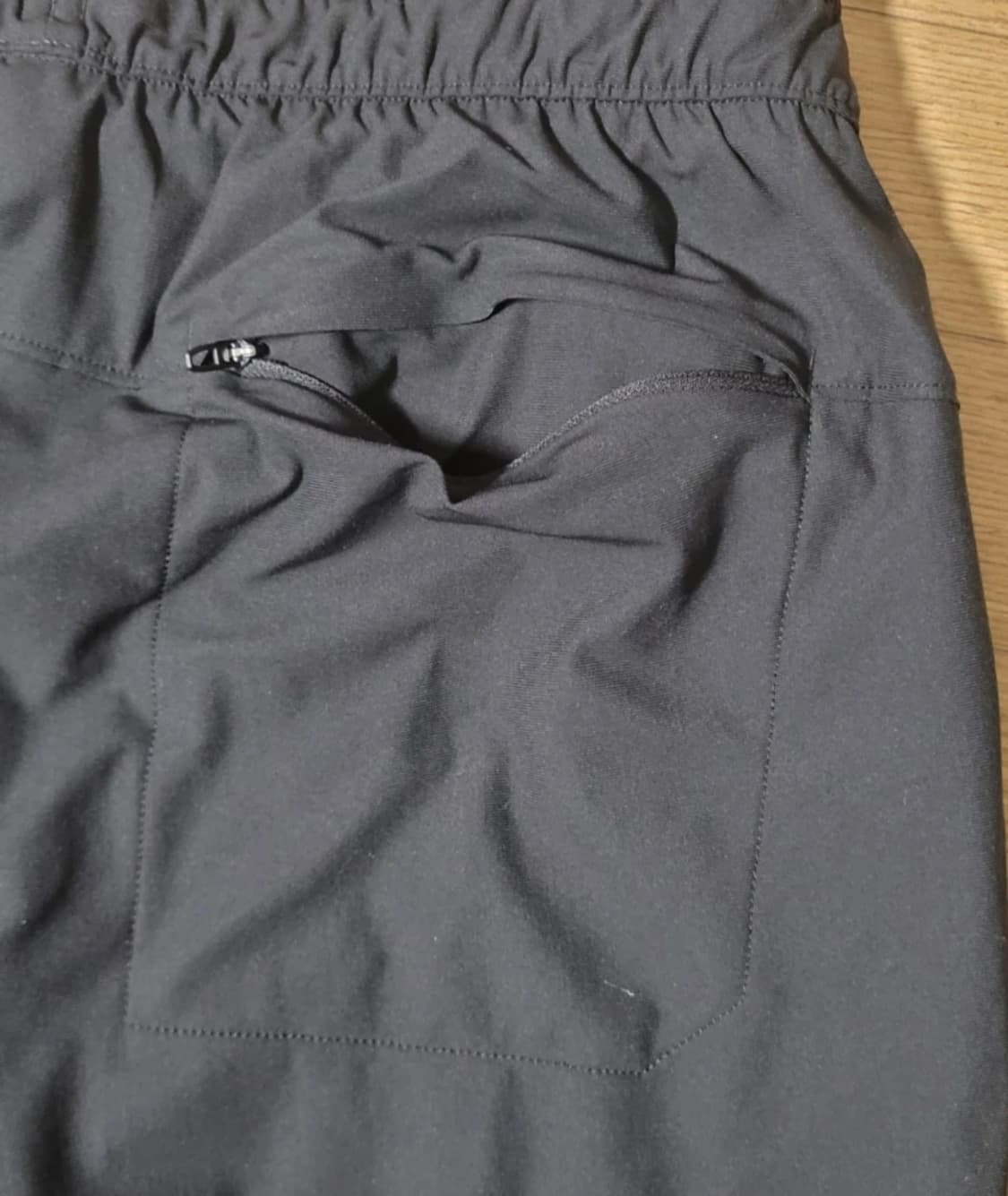 룰루레몬 후리스 조거팬츠

 상품이미지7