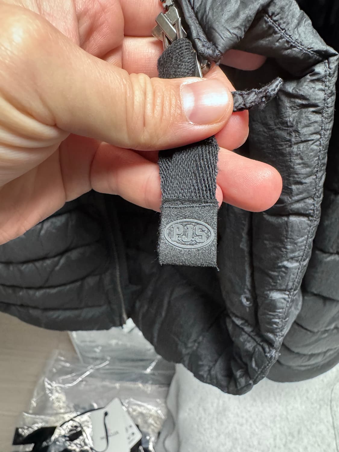 파라점퍼스 링 다운 자켓 블랙 - 23FW 상품이미지6