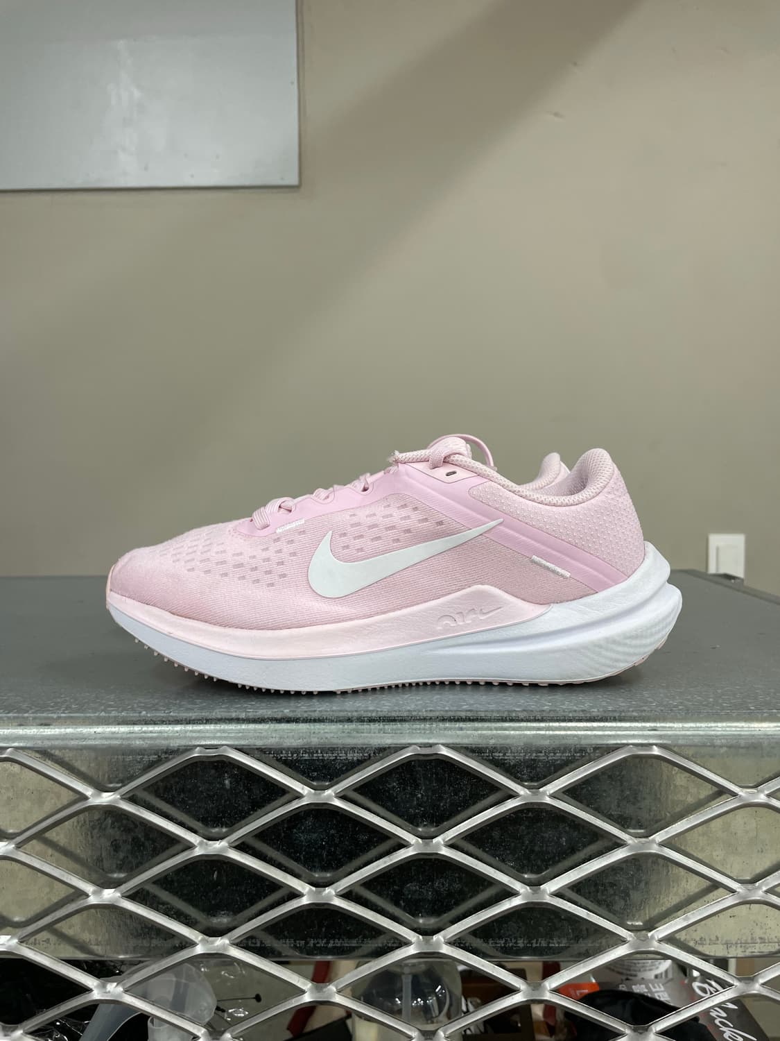 나이키 에어 윈플로 230 상품이미지1