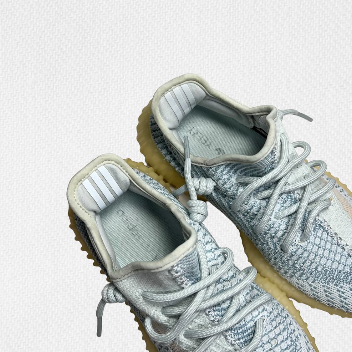 235 이지 부스트 350v2 클리우드 화이트 상품이미지4