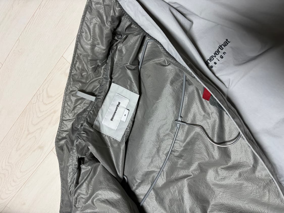 디스이즈네버댓 바람막이 상품이미지3