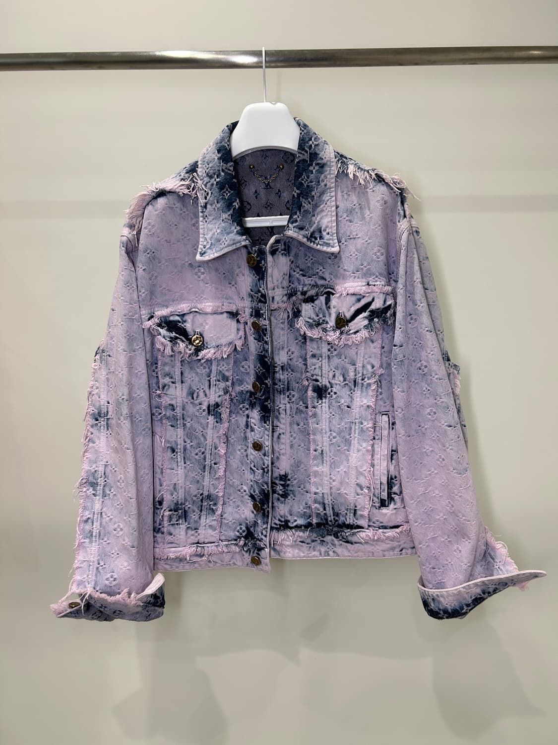 [정품/중고] 루이비통 프린지드 모노그램 데님 자켓 상품이미지1