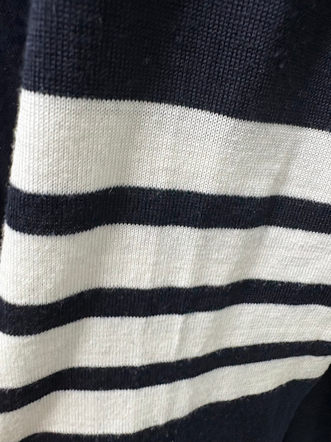 톰브라운 메리노울 가디건[2 size]정품 상품이미지4