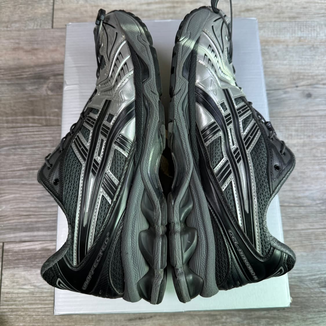 280) 아식스 x 언어펙티드 젤 카야노 14 실버 문 상품이미지4