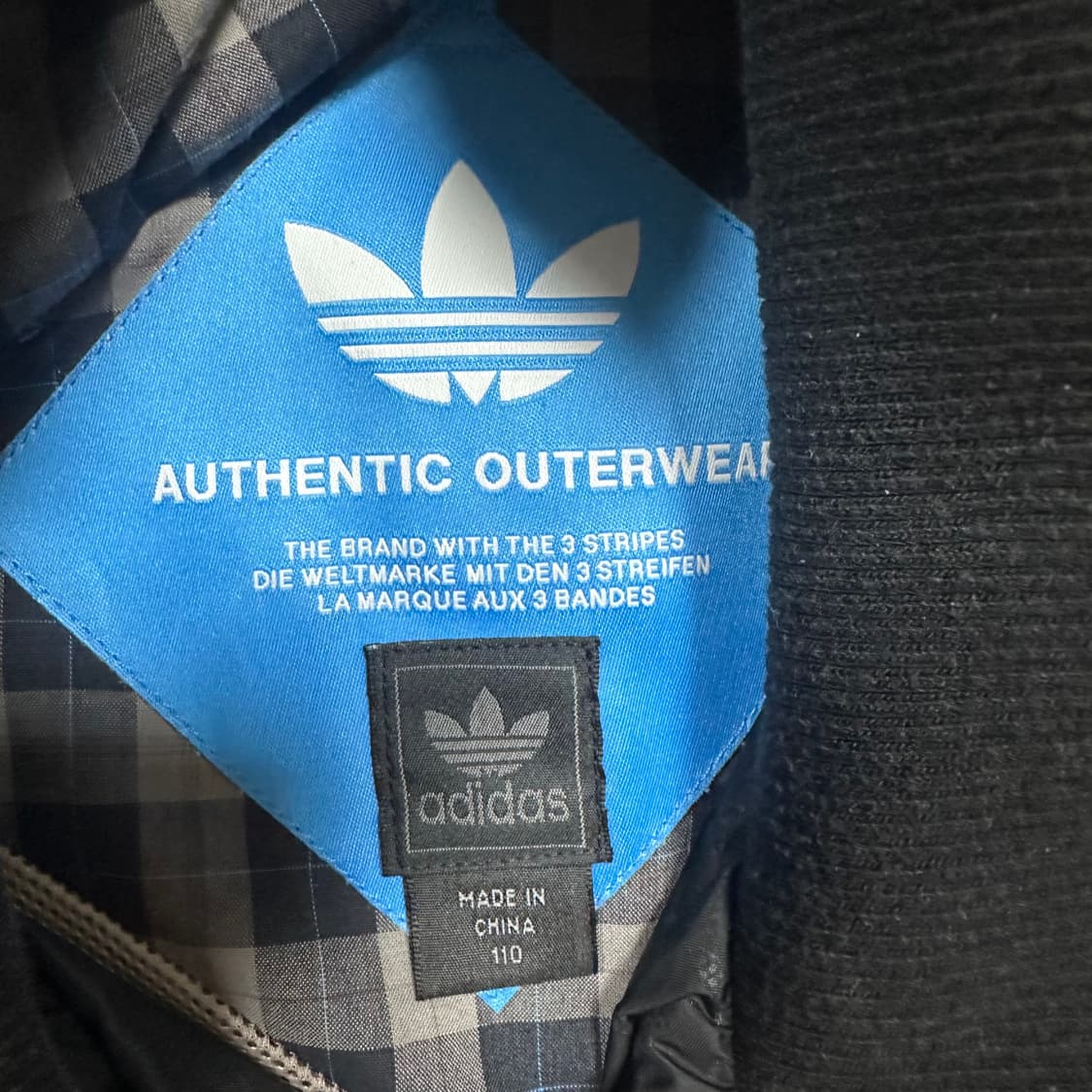 ✨ (바배) 아디다스 블랙 테크웨어 대장급 바람막이  상품이미지3