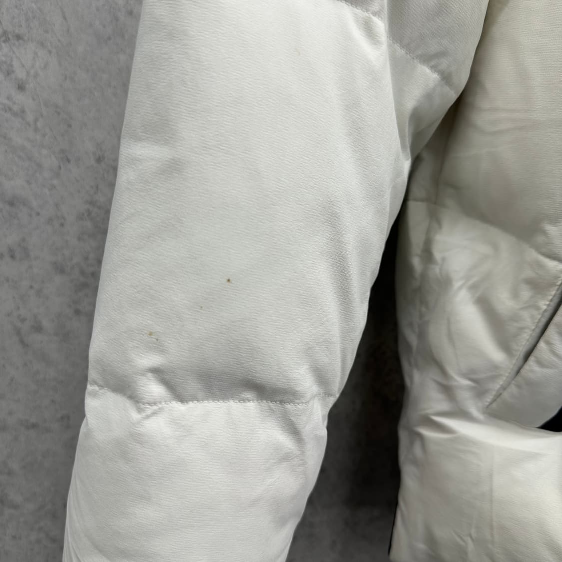 90 디스커버리 여자 덕다운 숏패딩 상품이미지6