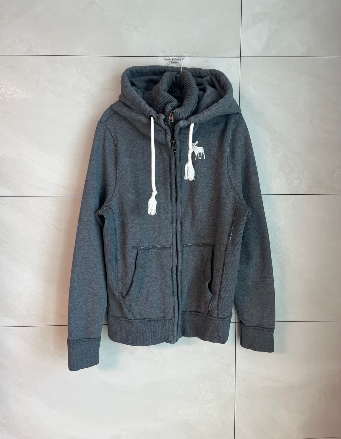 아베크롬비 화이트 순록 대장 후드집업 그레이 [M] 상품이미지2