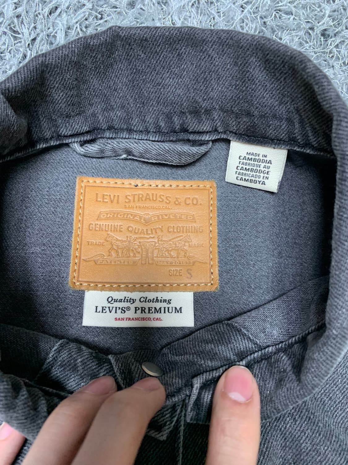 S)리바이스 블랙 트러커 상품이미지3