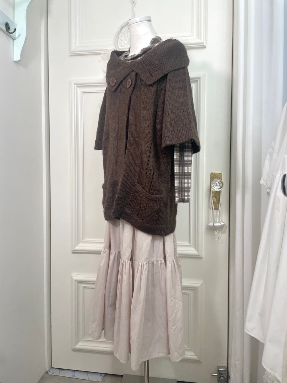 choco brown button point big collar card 상품이미지3