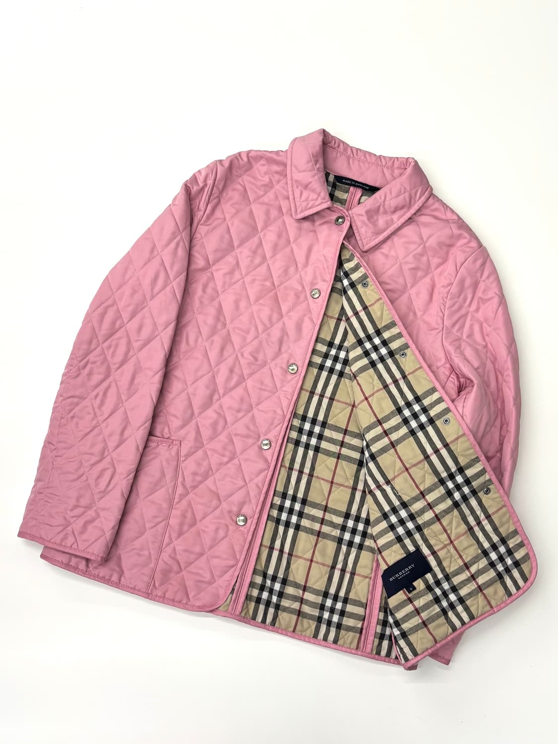 Burberry 버버리 핑크 퀼팅 버튼 자켓 상품이미지2