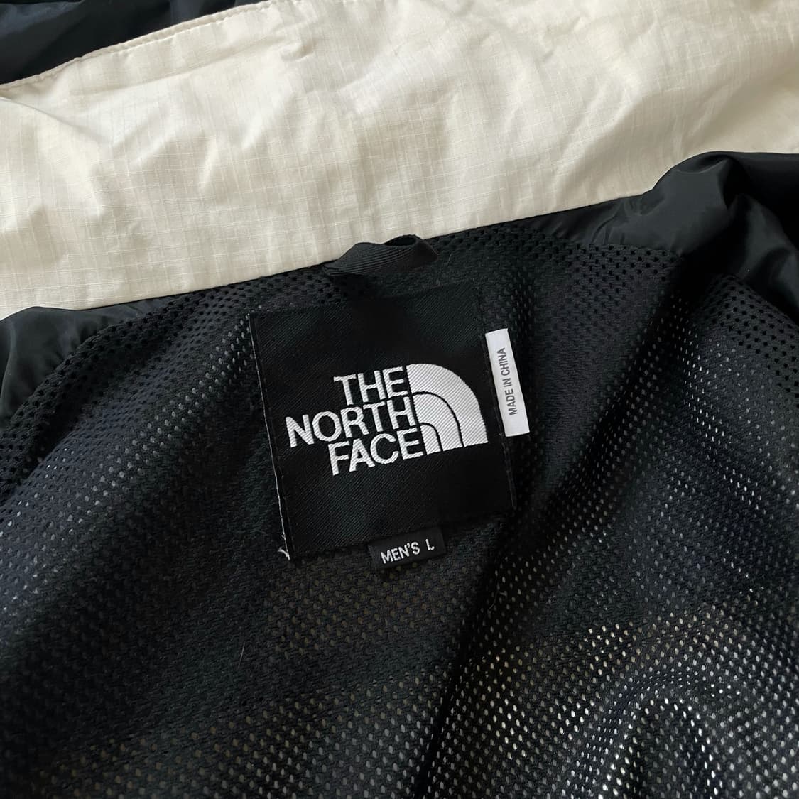 2000’s  North Face Dermizax Light Jacket 상품이미지9