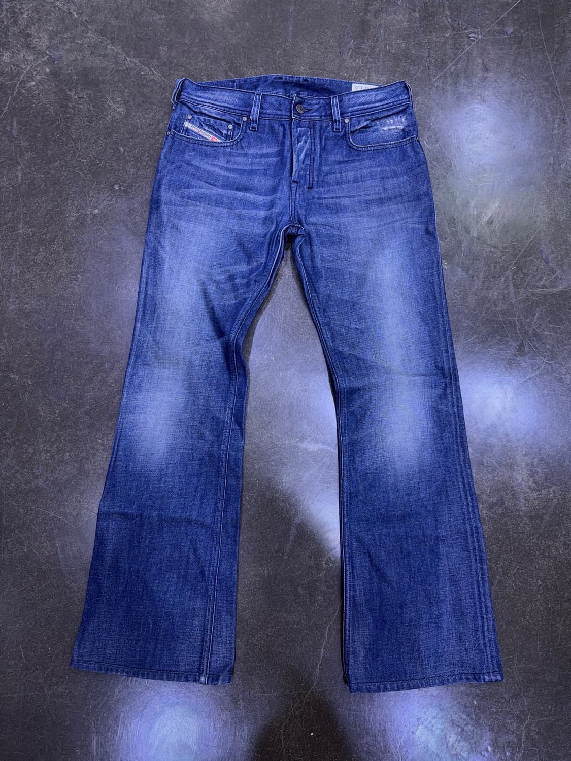 디젤 빈티지 중청 라인 워싱 플레어 부츠컷 데님팬츠 31 상품이미지1