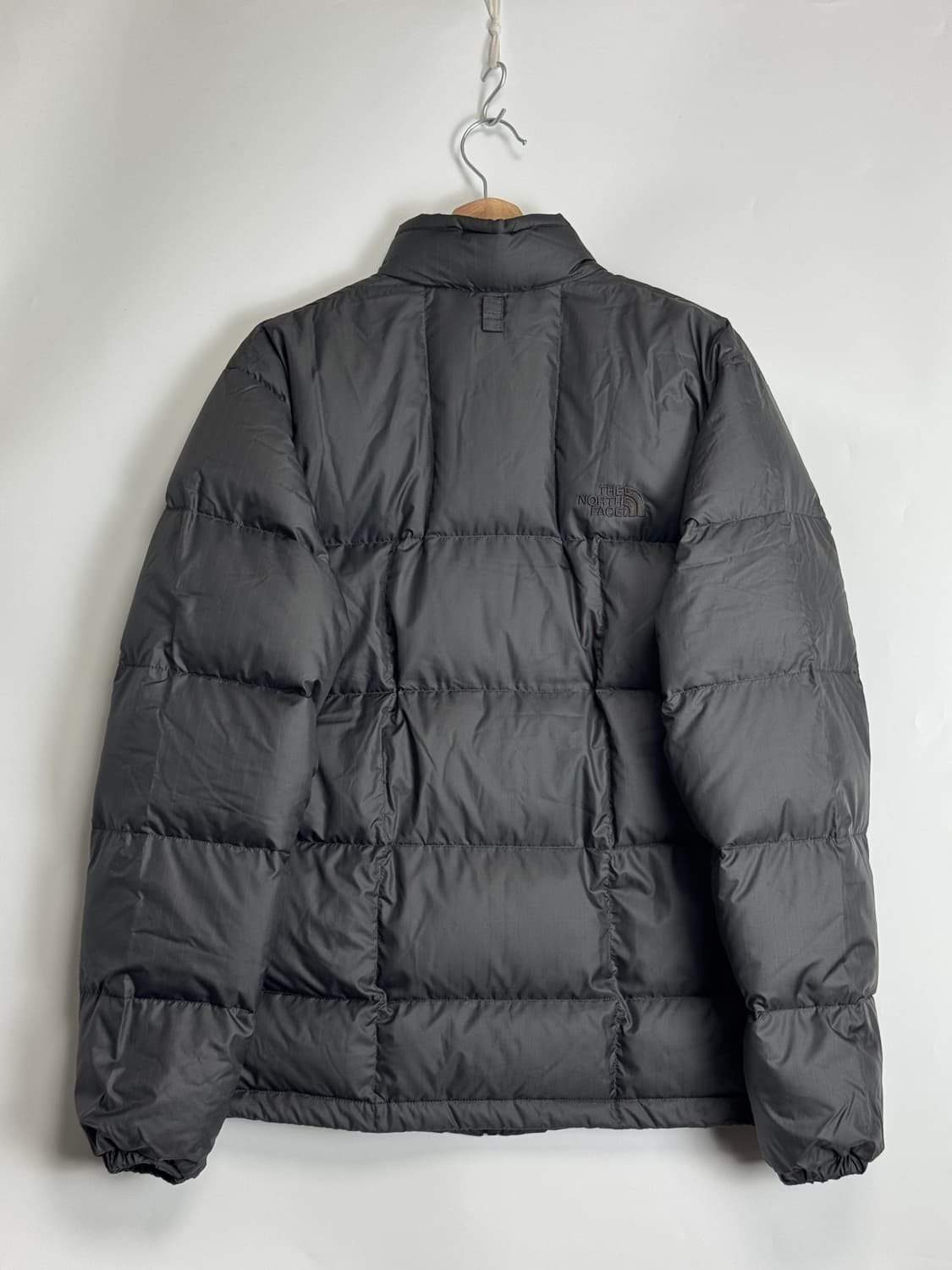 노스페이스 재팬 로체 경량 라이트 다운 패딩 자켓 파카 차콜 그레이 L 상품이미지3