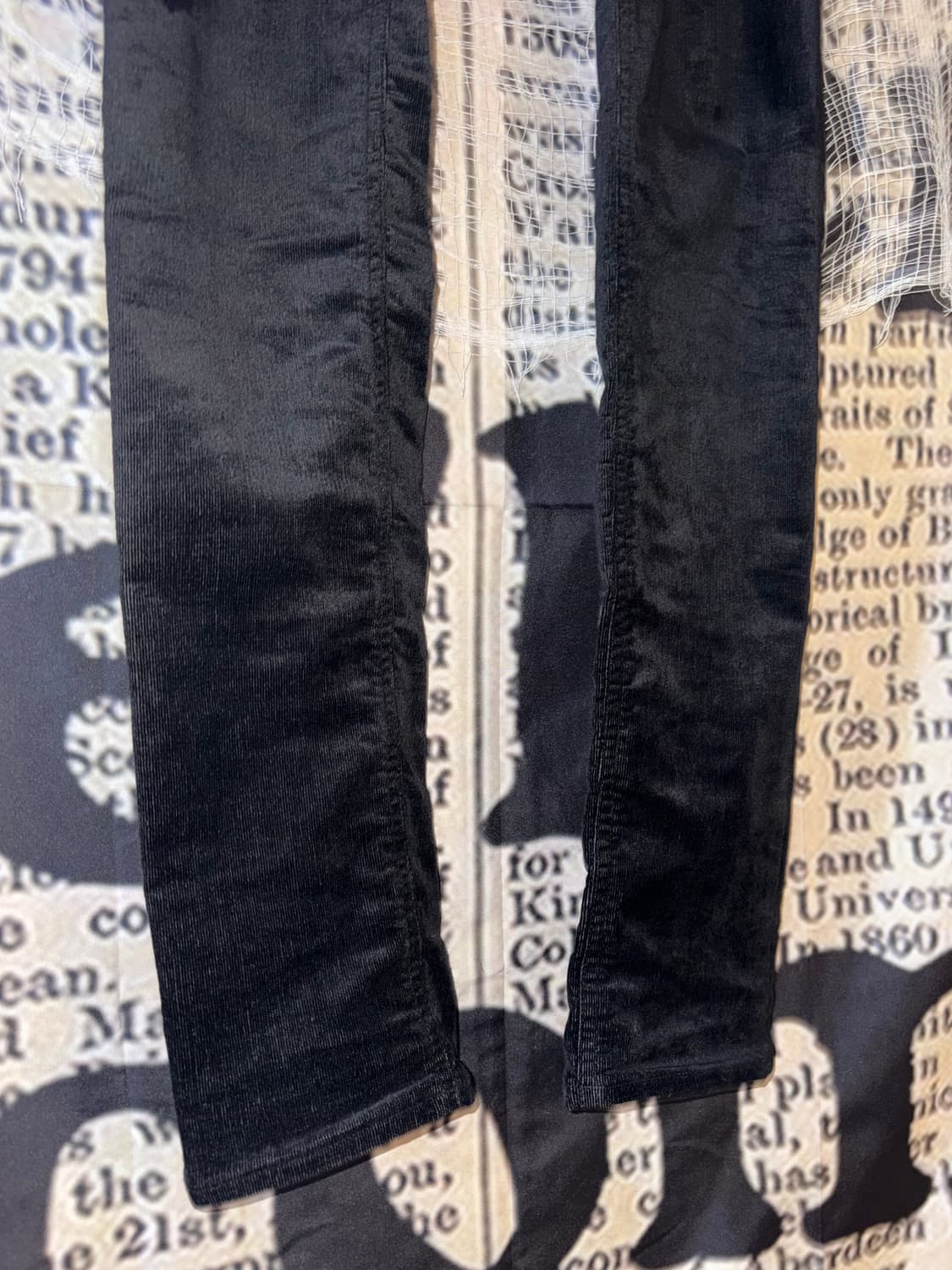 Pledge velvet slim pants 상품이미지6