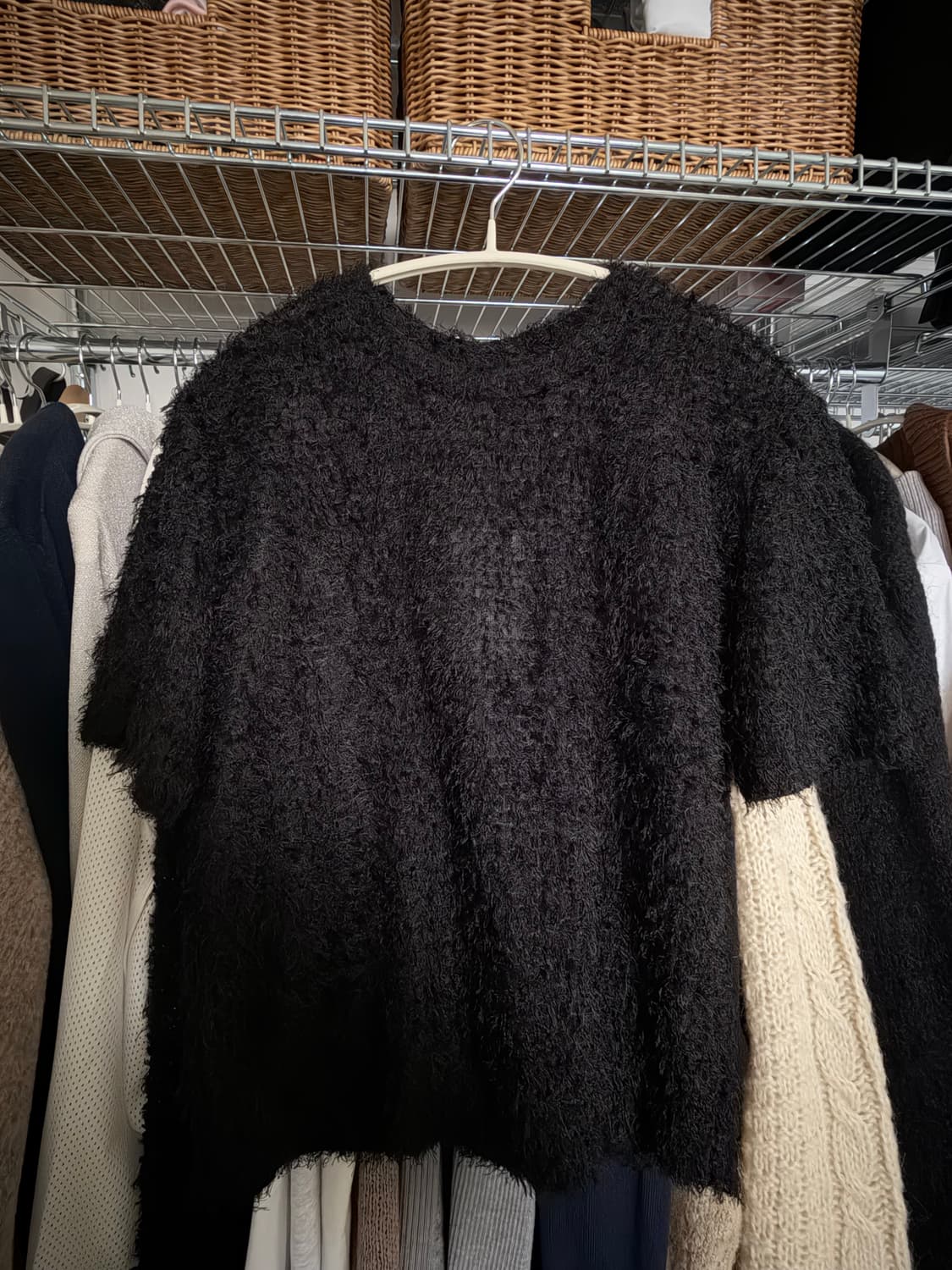 Teak 티크 부클 니트 탑 블랙 새상품 상품이미지4