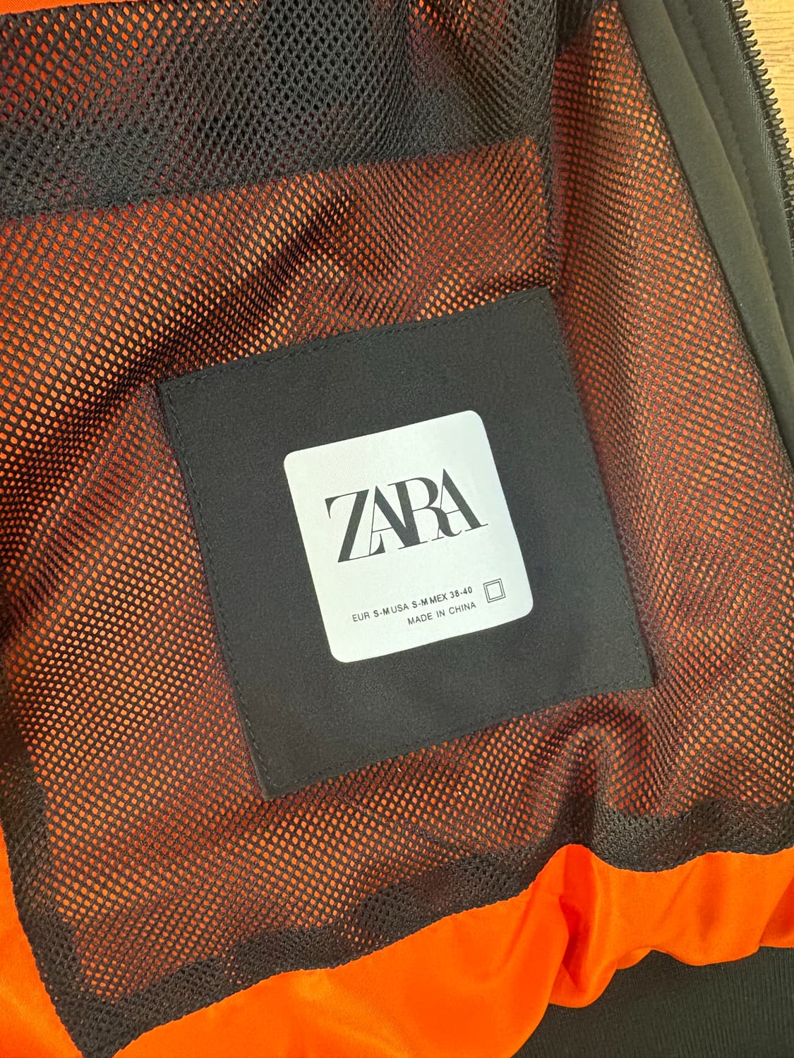 Zara 봄버 자켓 상품이미지4