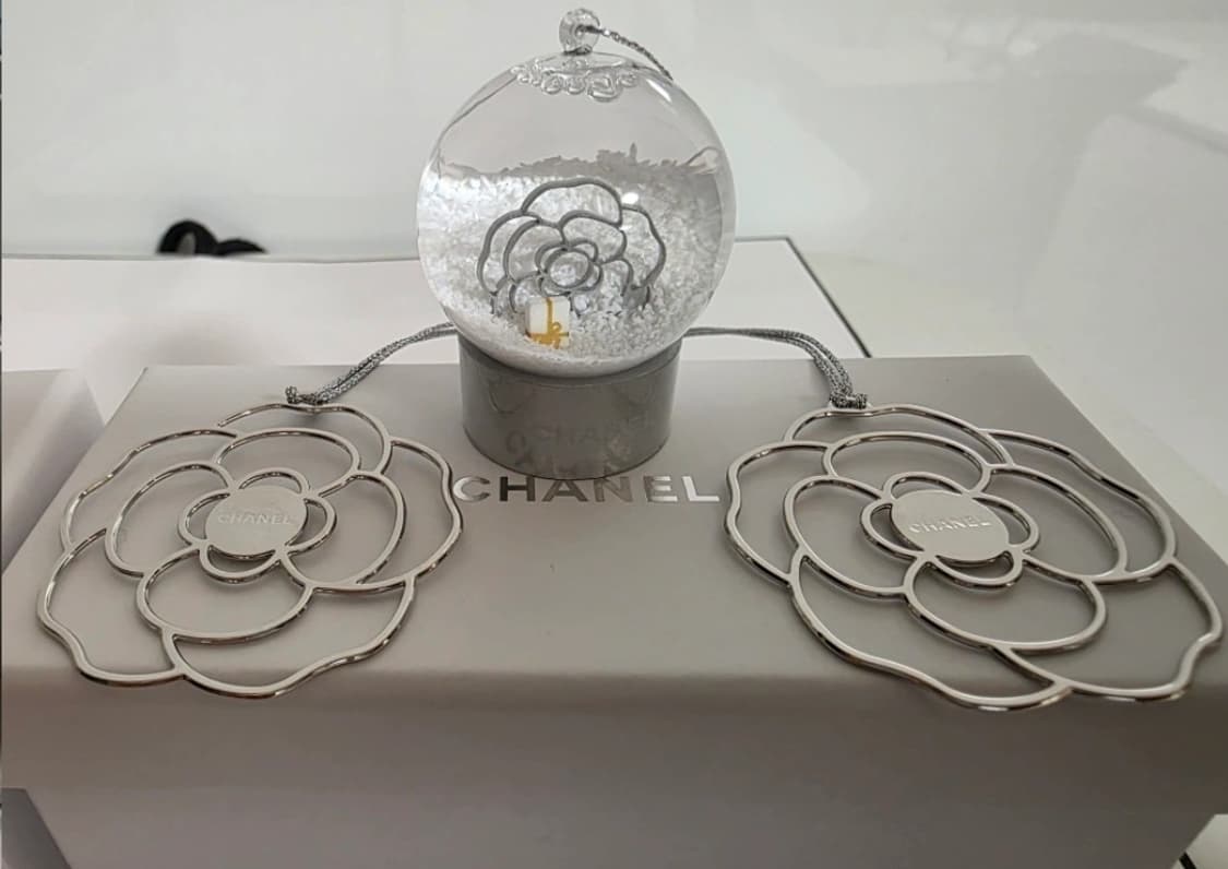 샤넬 미니 스노우볼 2024년 홀리데이 콜렉션 상품이미지4