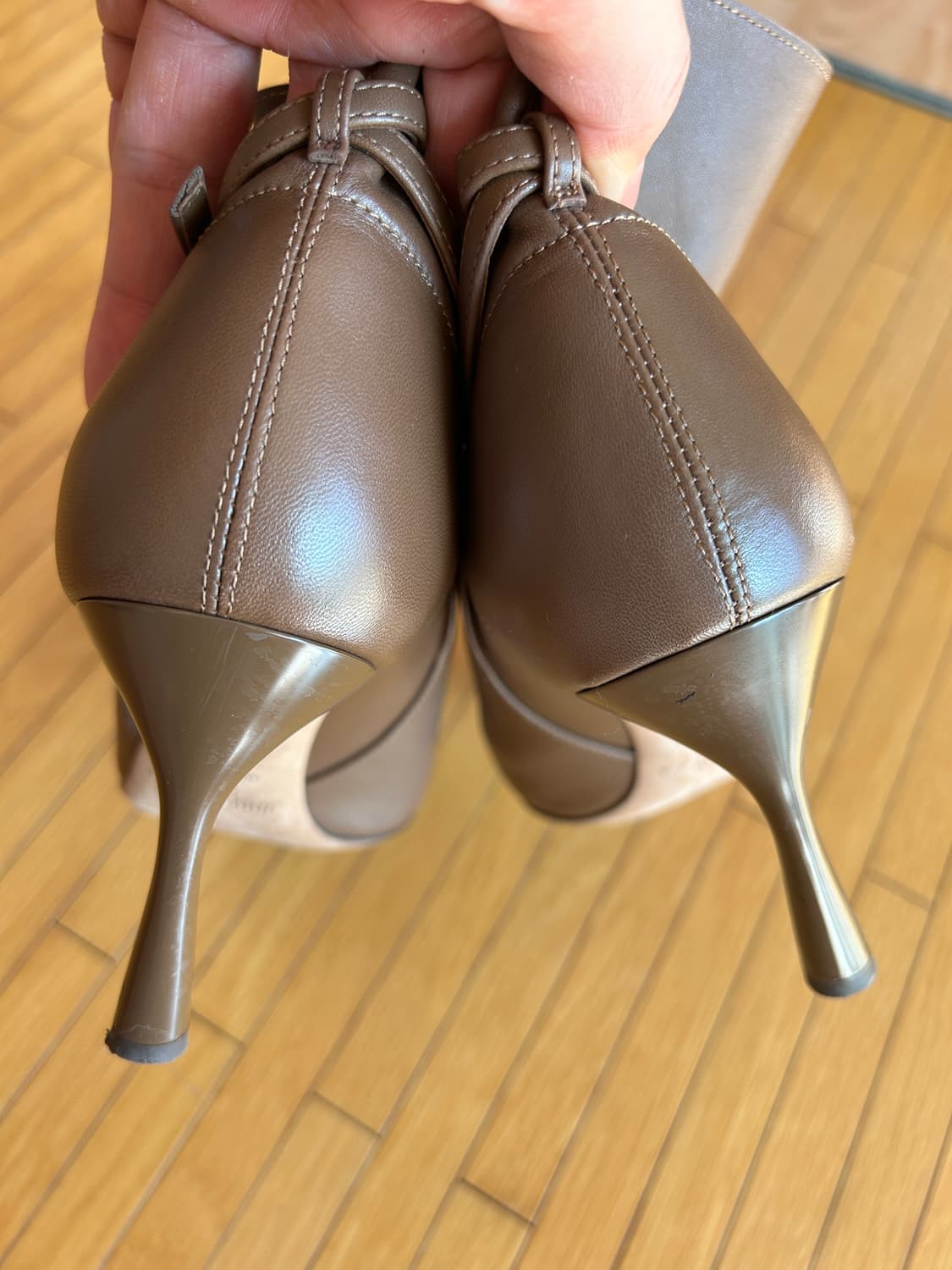 지미추 힐 부츠 상품이미지5