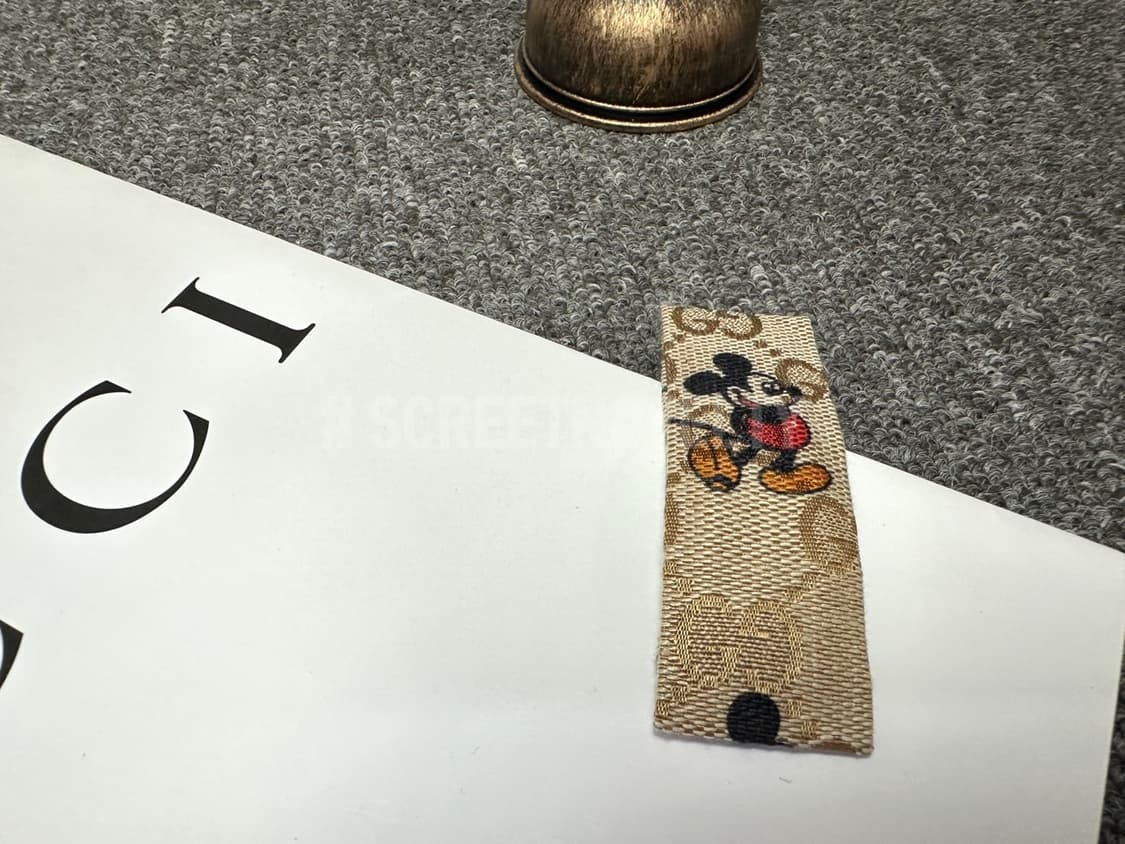 구찌 미키 헤어핀 화이트 (1ps) 상품이미지5