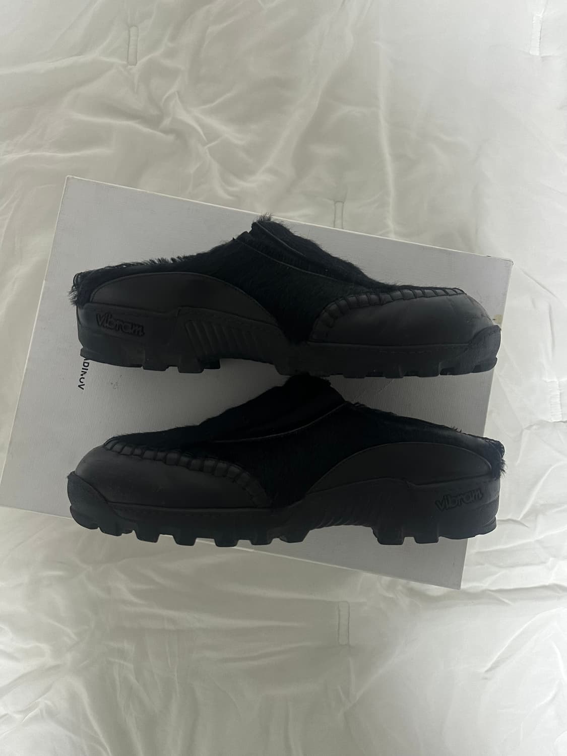 [42] 키코 코스타디노브 20AW 포니 뮬 상품이미지4