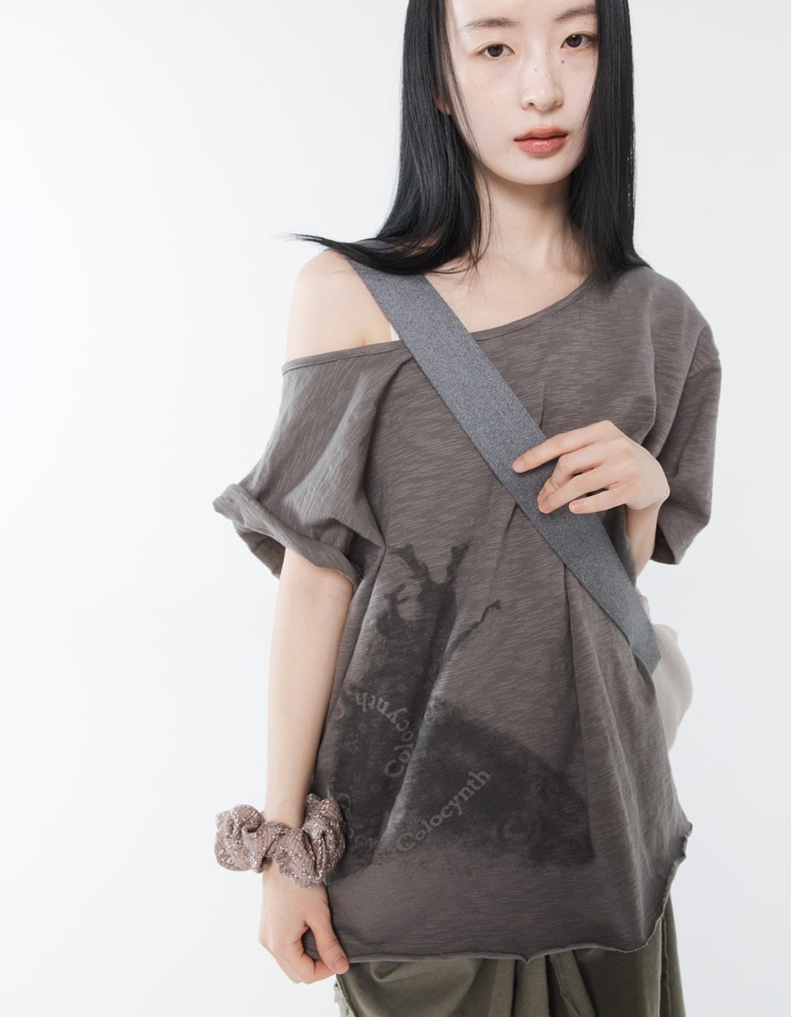 Beetle Unbalance T - Dark Khaki 상품이미지1