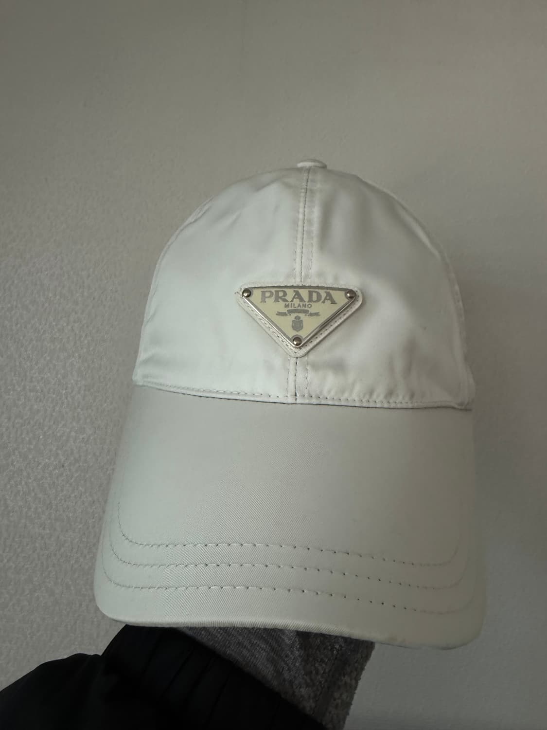 [L] 프라다 나일론 앞로고 볼캡 상품이미지2