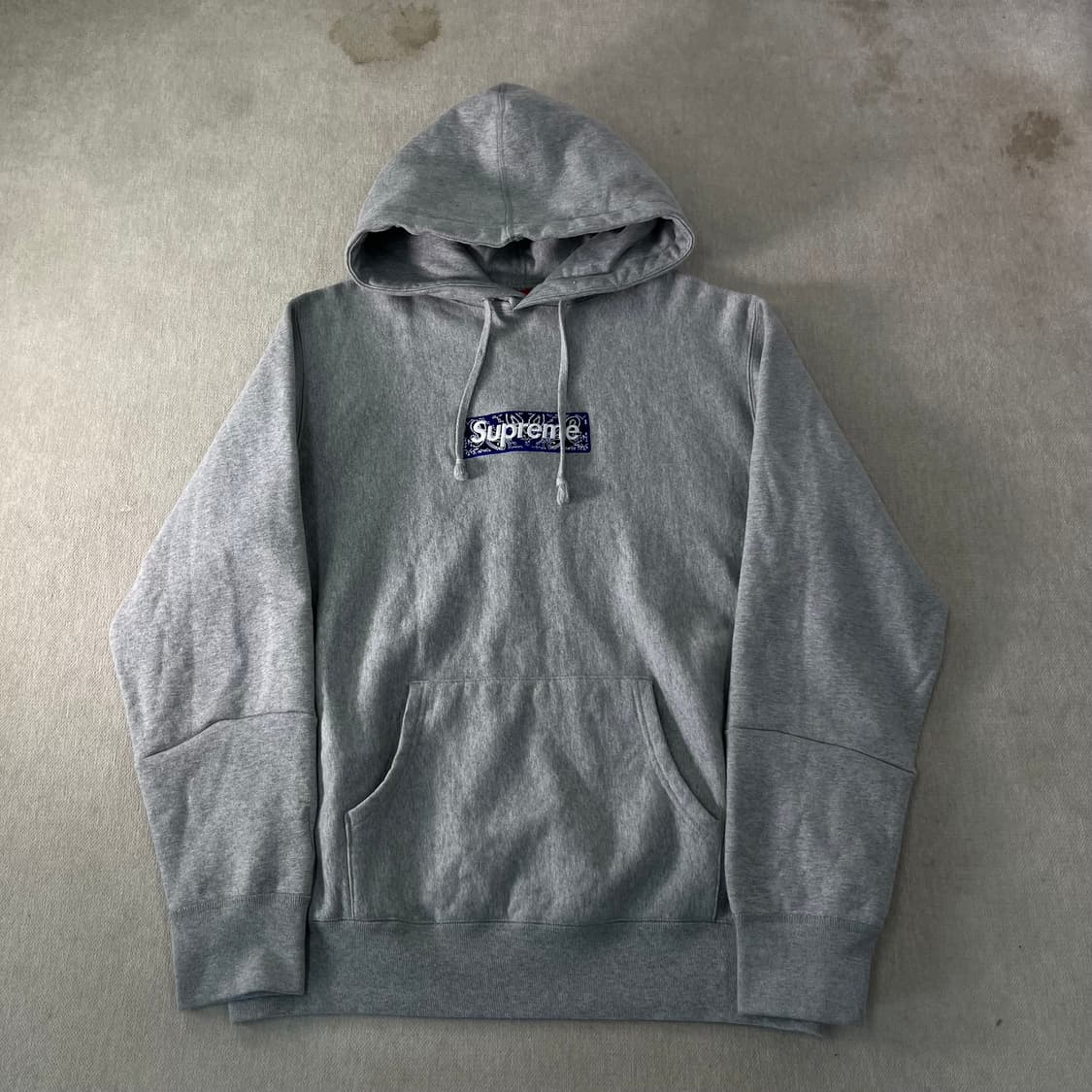 105 슈프림 19FW 반다나 박스로고 후드티 상품이미지1