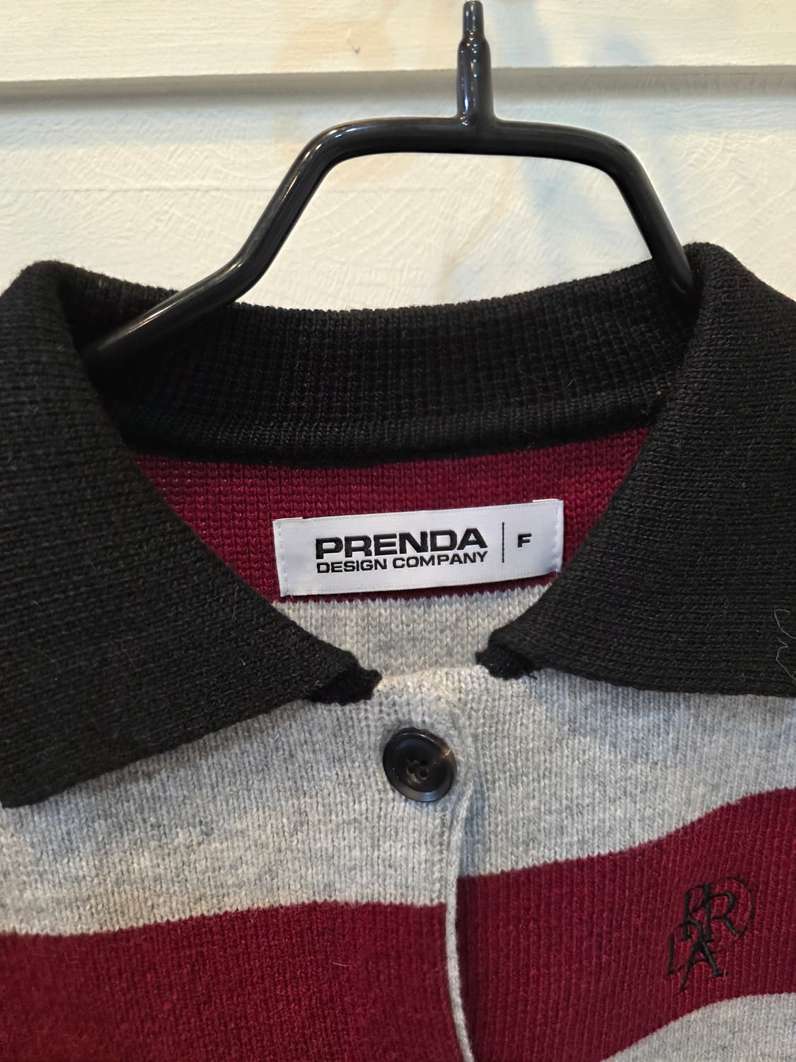 프렌다 스트라이프 카라넥 니트 가디건 상품이미지2