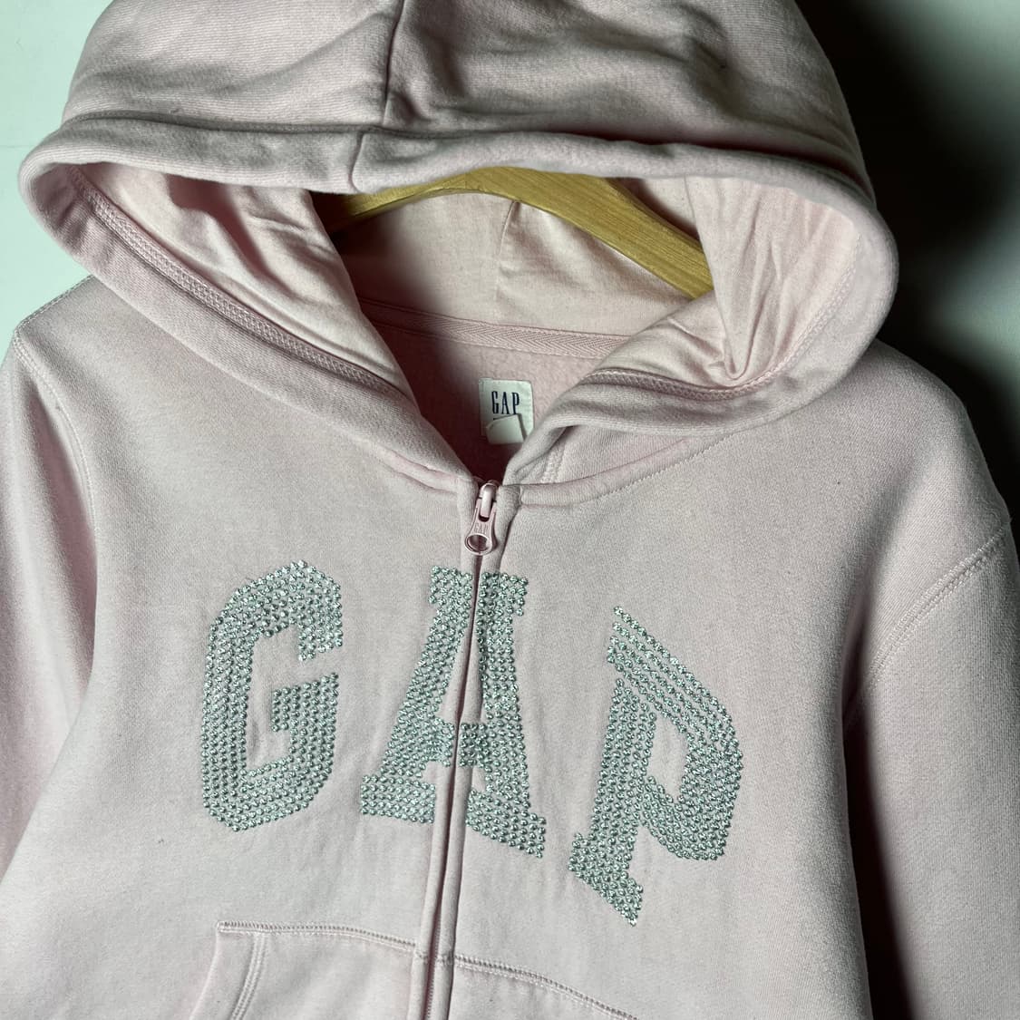 [Gap] 갭 실버자수 연핑크 후드집업 상품이미지2