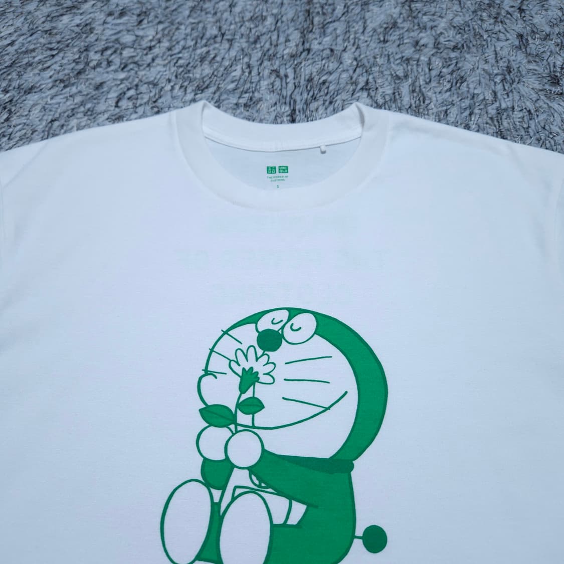 유니클로) S 공용 도라에몽 반팔티 / 왕눈이샵 상품이미지2