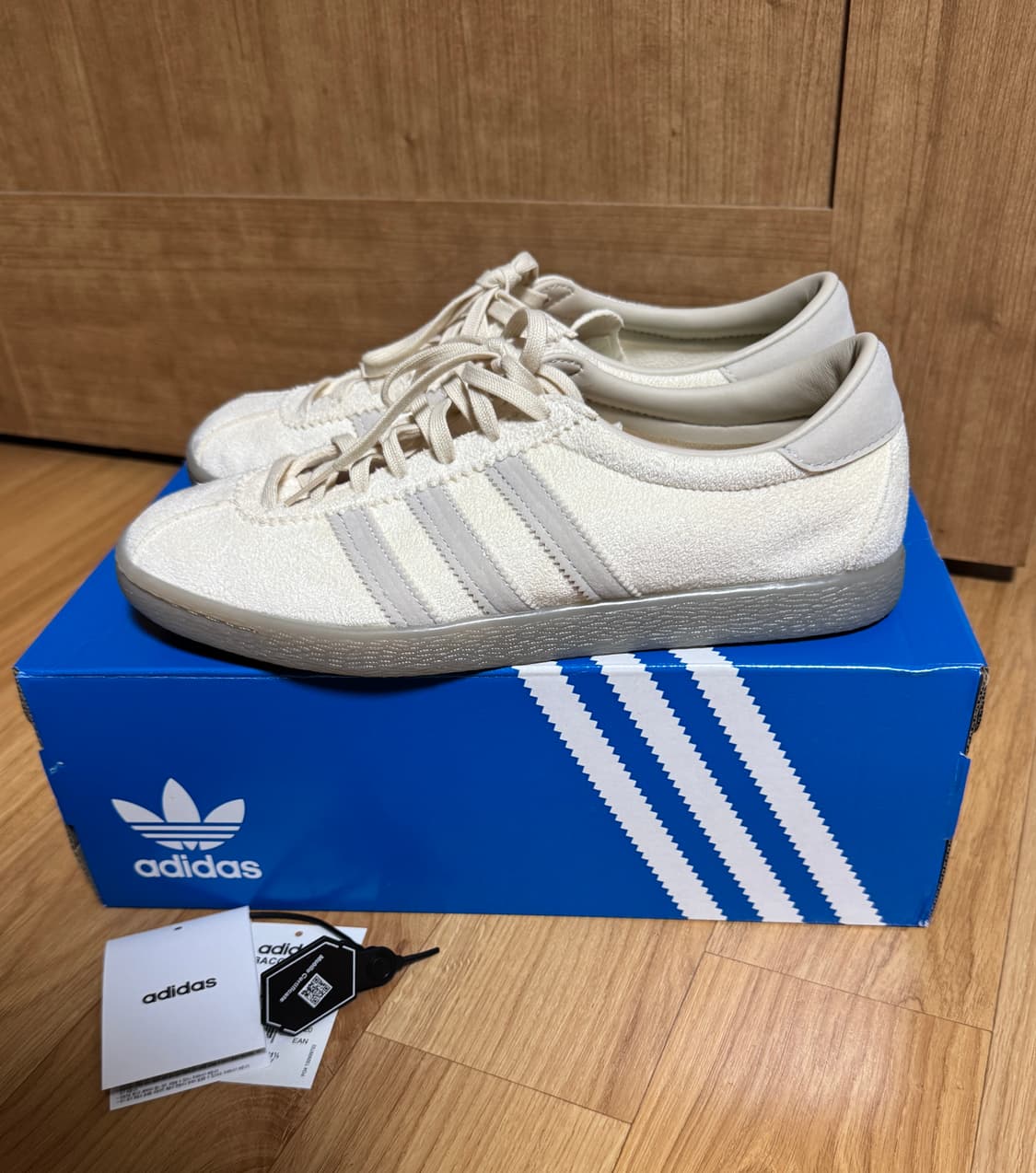 [260] 아디다스 토바코 그루엔 스니커즈 크림화이트 상품이미지1