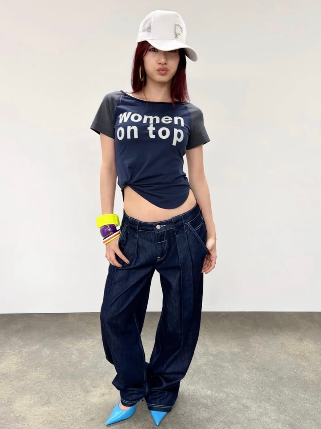 Peachy den 네이비 톱 상품이미지2
