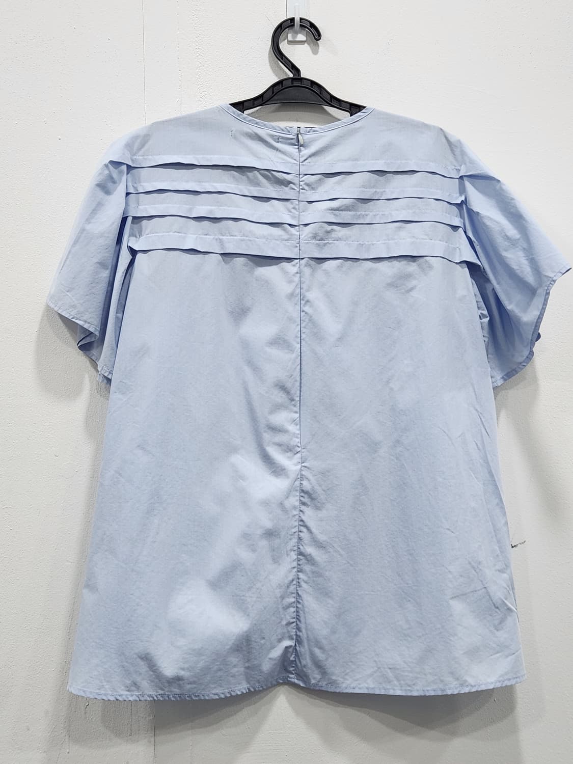 [F] LVPS 하늘색 플리츠 반팔 블라우스 상품이미지2