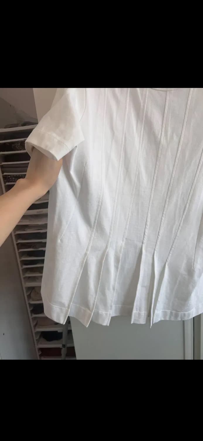 H&M 플리츠 핀턱 반팔 티셔츠(꼼데맛) 상품이미지1